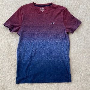 Hollister men’s Must-Have Collection Crew neck tee, size medium, maroon navyblue